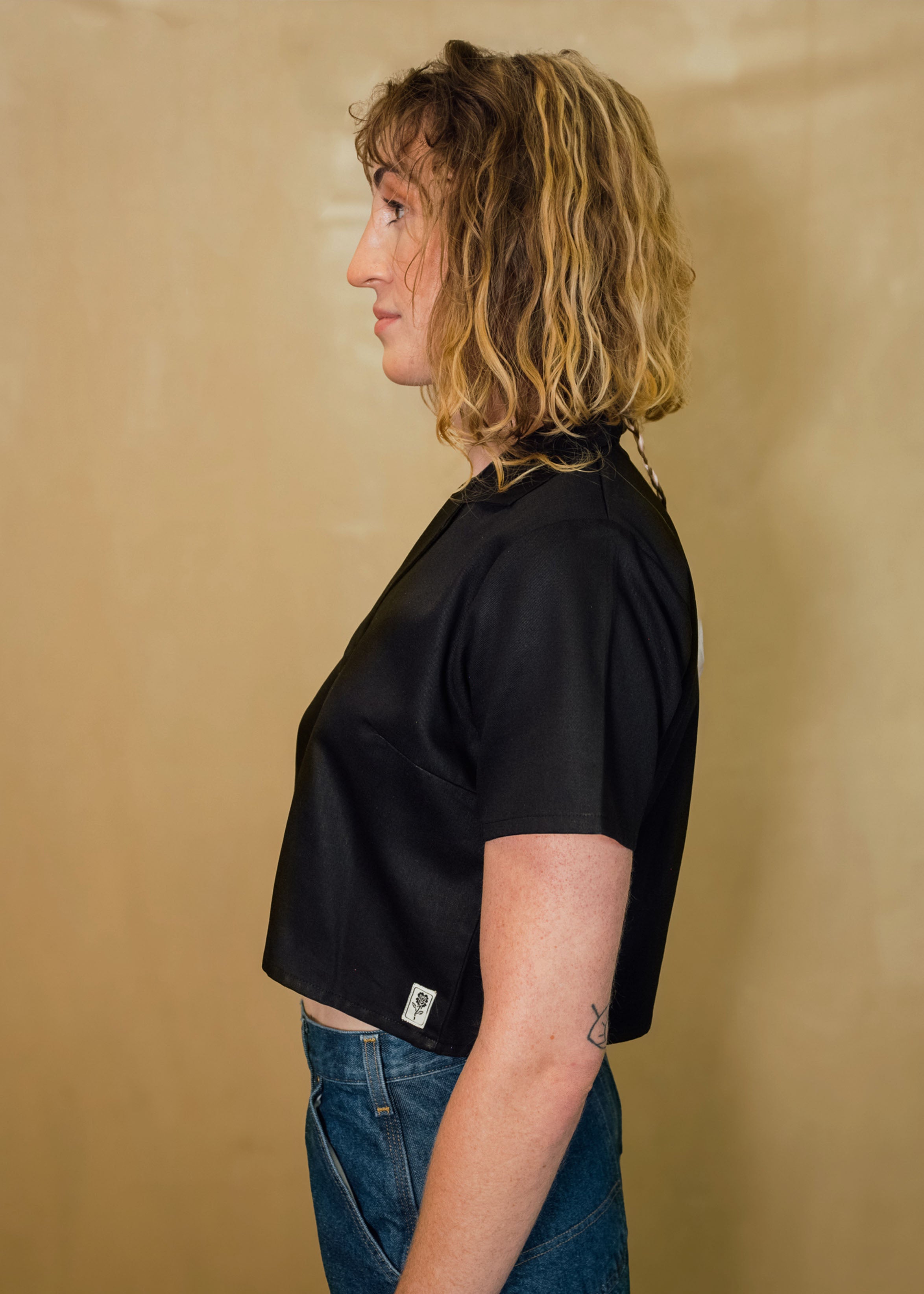 Black Crop Work Shirt – Mira Flores