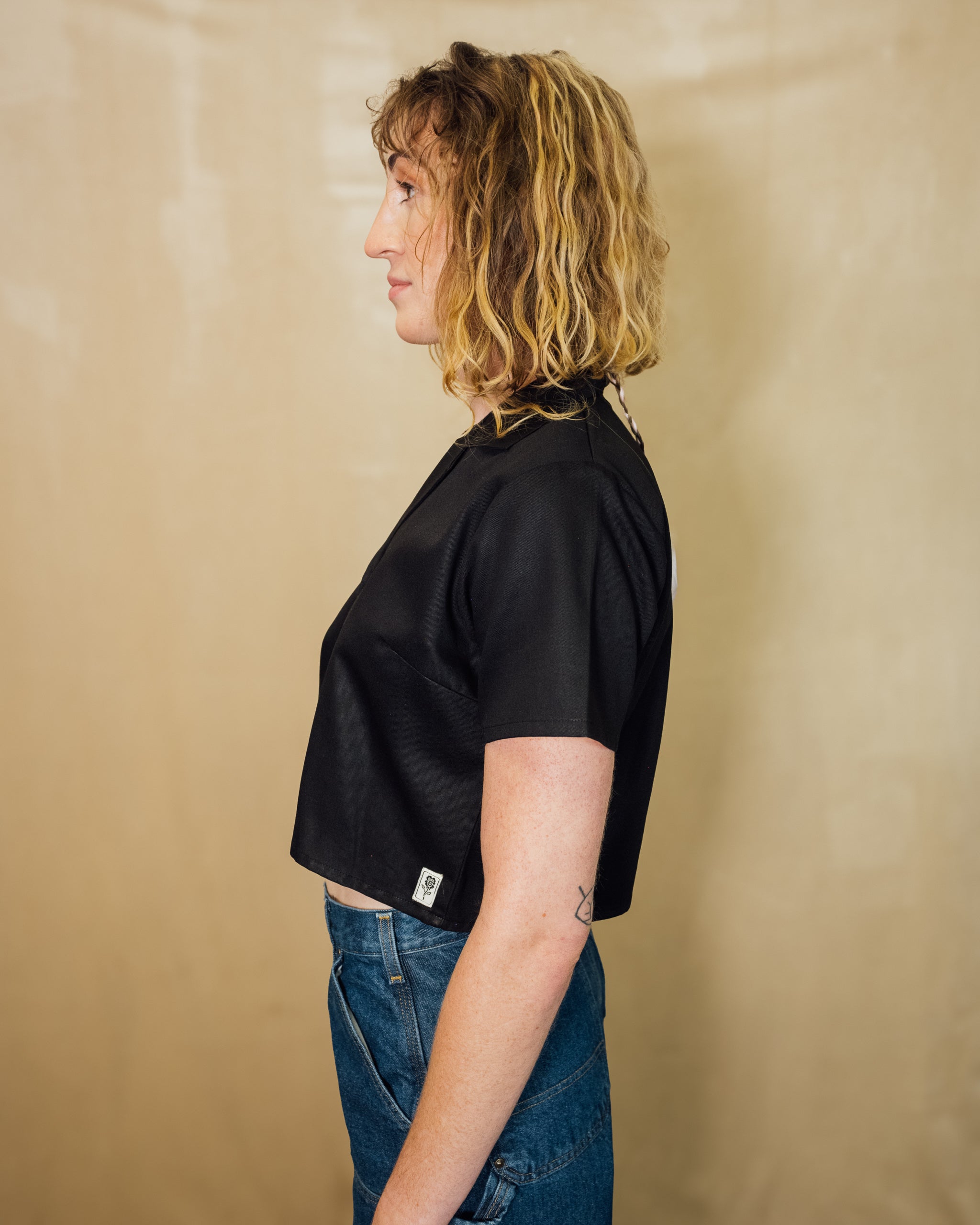 Black Crop Work Shirt – Mira Flores